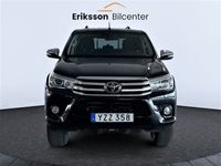 begagnad Toyota HiLux Dubbelhytt 2.4 AWD Värmare/Keyless/B-kamera/Eu6