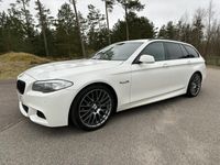 begagnad BMW 520 D Touring M-sport utv/inv PEDANTSKÖTT NYSERVAD