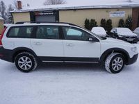 Begagnad Volvo XC70 Standard 181 HK (133 kW) 2016 Vit Kombi