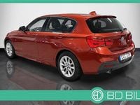 Begagnad BMW 118 M Sport 136 HK (100 kW) 2018 Orangemetallic Halvkombi