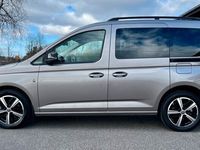 begagnad VW Caddy 1.5 TSI Life Panorama Cockpit Drag B-kamera