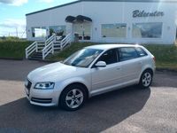 Begagnad Audi A3 Sportback 105 HK (77 kW) 2011 Silver Halvkombi