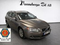 Begagnad Volvo V70 Momentum 116 HK (85 kW) 2011 Grå Kombi