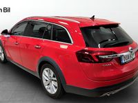Begagnad Opel Insignia Country Tourer 163 HK (119 kW) 2014 Röd Kombi