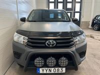 begagnad Toyota HiLux 2.4 4WD B-Kamera Drag Bluetooth 2018, Transportbil