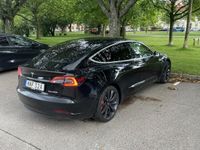 begagnad Tesla Model 3 Performance - 520HP