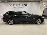 begagnad BMW 330e xDrive Touring Steptronic Drag Panorama 5,95%
