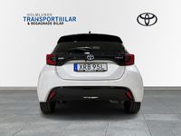 begagnad Toyota Yaris 1.5 5D Style Bi-Tone, JBL, Säkerhetspaket