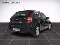 Begagnad Hyundai i30 122 HK (89 kW) 2007 Svart Halvkombi