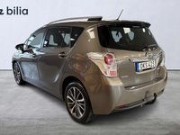 Begagnad Toyota Verso 148 HK (108 kW) 2016 Grå Minibuss