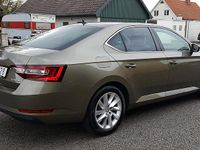 Begagnad Skoda Superb Style 180 HK (132 kW) 2016 Ljusgrön Halvkombi