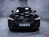 Begagnad Volvo V90 Momentum 190 HK (139 kW) 2020 Svart Kombi