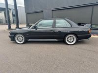 Begagnad BMW M3 194 HK (142 kW) 1987 Mörkgrå Sedan