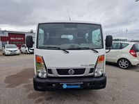 begagnad Nissan Cabstar NT400 Dubbelhytt 3,5t 2,5 136HK