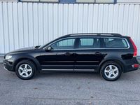 Begagnad Volvo XC70 Momentum 181 HK (133 kW) 2015 Svart Kombi