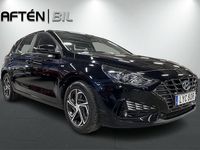 Begagnad Hyundai i30 Essential 120 HK (88 kW) 2020 Svart Halvkombi