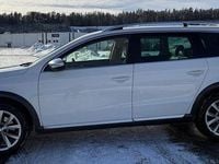 Begagnad VW Passat SE 170 HK (125 kW) 2013 Vit