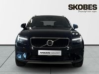 Begagnad Volvo XC40 Core 200 HK (147 kW) 2025 Svart SUV