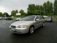 begagnad Volvo V70 2.4 Momentum, AC , Dragkrok (170hk) Automat