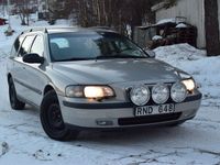 begagnad Volvo V70 2.4 T 200 HK.. nybes.till 30-11-2024 ua.