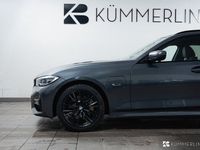 begagnad BMW 328 330e xDrive Touring M Sport DRAG KAMERA 2022, Kombi