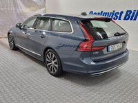 Begagnad Volvo V90 Inscription 253 HK (186 kW) 2022 Denimblå metallic Kombi