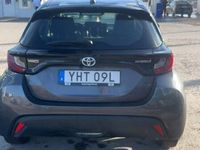 begagnad Toyota Yaris Hybrid CVT Euro 6