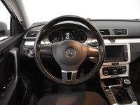 begagnad VW Passat 2.0 TDI Lågmil Nybes SoV-ingår 2011, Kombi