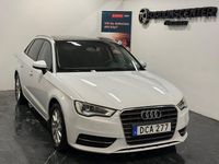 Begagnad Audi A3 Sportback Attraction 105 HK (77 kW) 2013 Vit Halvkombi