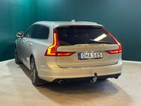 Begagnad Volvo V90 Momentum 254 HK (186 kW) 2016 Brun Kombi