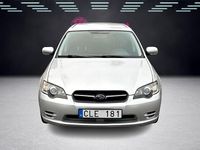 Begagnad Subaru Legacy 137 HK (100 kW) 2004 Silver Kombi