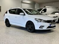 Begagnad Kia Ceed Sportswagon 128 HK (94 kW) 2011 Vit Kombi
