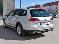 begagnad VW Golf Alltrack 1.8 TSI 4M Pluspaket Värm Drag