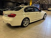 Begagnad BMW 330e M Sport 184 HK (135 kW) 2016 Vit Sedan