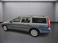 Begagnad Volvo V70 Business Edition 170 HK (125 kW) 2001 Grön Kombi