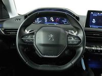 begagnad Peugeot 5008 1.2 PureTech EAT, 130hp, 2020 2020, SUV