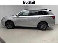 Begagnad Mitsubishi Outlander P-HEV 2019 Silver