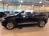 begagnad VW T-Roc Cabriolet 1.5 TSI UTR ! Lågmil !