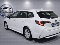 Begagnad Toyota Corolla Life 122 HK (89 kW) 2020 Vit Kombi