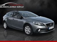 Begagnad Volvo V40 Momentum 150 HK (110 kW) 2014 Grå Halvkombi