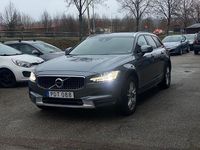 Begagnad Volvo V90 CC Momentum 190 HK (139 kW) 2018 Grå Kombi