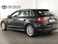 Begagnad Audi A3 Sportback Attraction 110 HK (80 kW) 2015 Svart Halvkombi