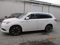 begagnad Mitsubishi Outlander P-HEV 2.0 Hybrid 4WD CVT Euro 6