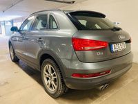 Begagnad Audi Q3 Sport 150 HK (110 kW) 2016 Grå SUV