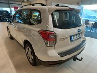 begagnad Subaru Forester 2.0D CVT-Drag,S&V,Motorv