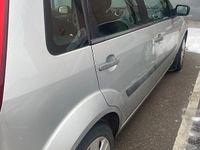 Begagnad Ford Fiesta 70 HK (51 kW) 2007 Halvkombi