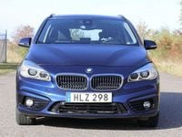 Begagnad BMW 225 Active Tourer Sport Line 224 HK (164 kW) 2017 Blå Minibuss