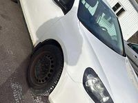 Begagnad VW Golf VI 105 HK (77 kW) 2011 Halvkombi