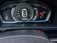 begagnad Volvo V60 D4 Geartronic Summum Euro 6