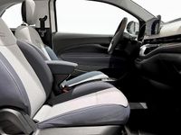 Begagnad Fiat 500e Icon 86 kW (118 HK) 2022 Vit Halvkombi